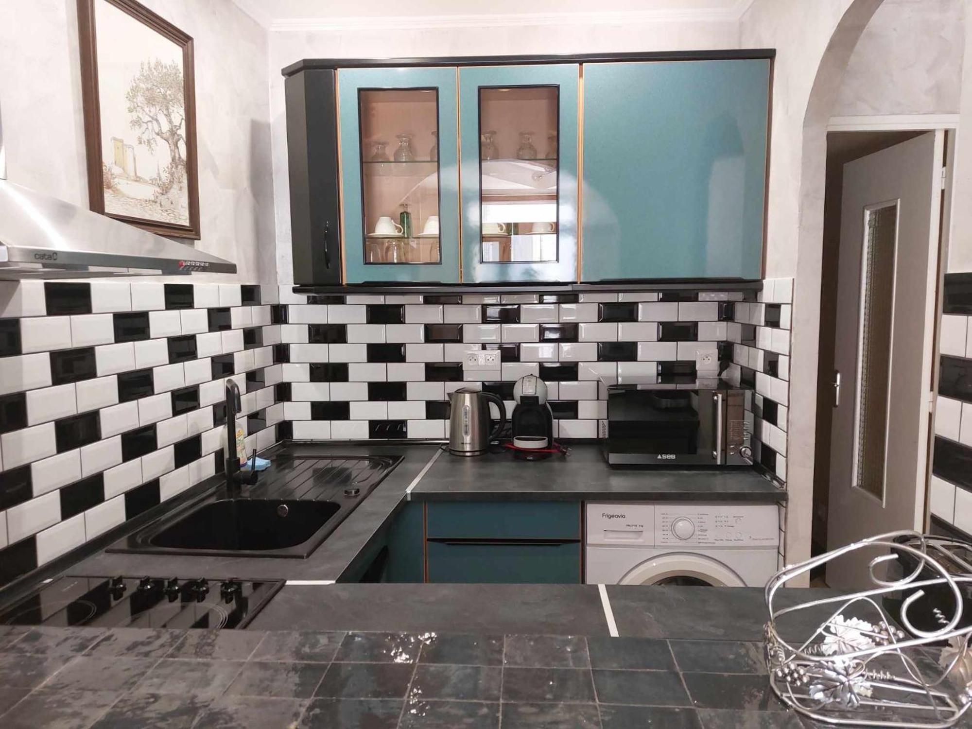 Charmant Appartement Au Coeur De Тараскон Экстерьер фото